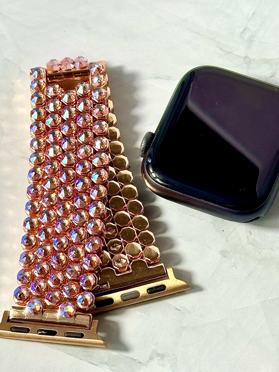 Luxury Apple Watch ⌚️ Band With Swarovski Crystals 💎 for woman who loves to sparkle✨