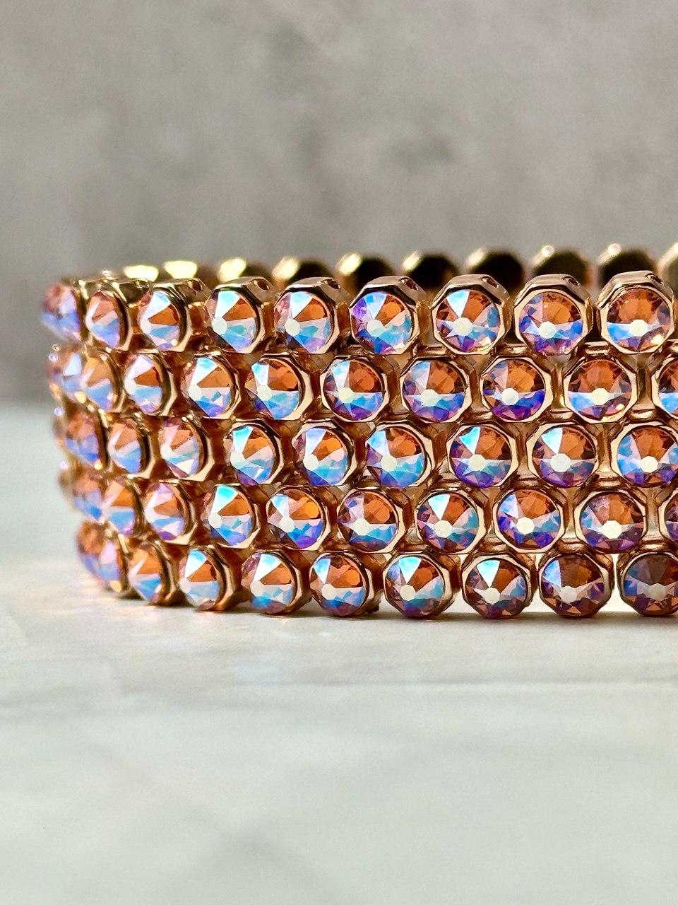 Luxury Apple Watch ⌚️ Band  With Swarovski Crystals 💎 for woman who loves to sparkle✨