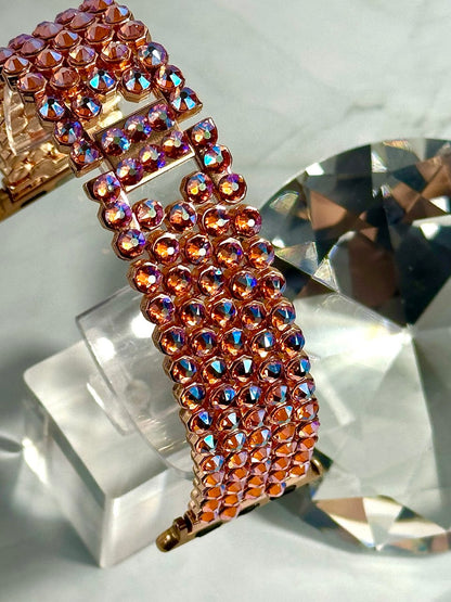 Luxury Apple Watch ⌚️ Band  With Swarovski Crystals 💎 for woman who loves to sparkle✨