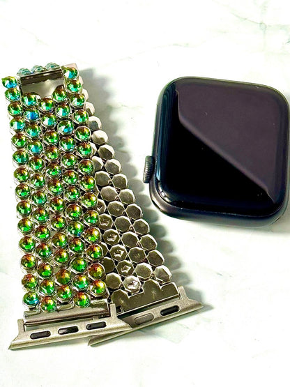 Luxury Apple Watch ⌚️ Band  With Swarovski Crystals 💎 for the woman who loves to sparkle ✨