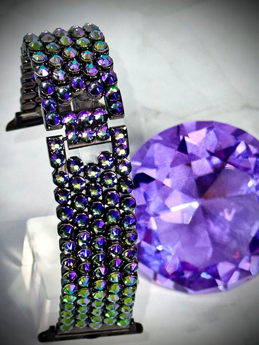 Luxury Apple Watch ⌚️ Band  With Swarovski Crystals 💎 for  woman who loves to sparkle ✨