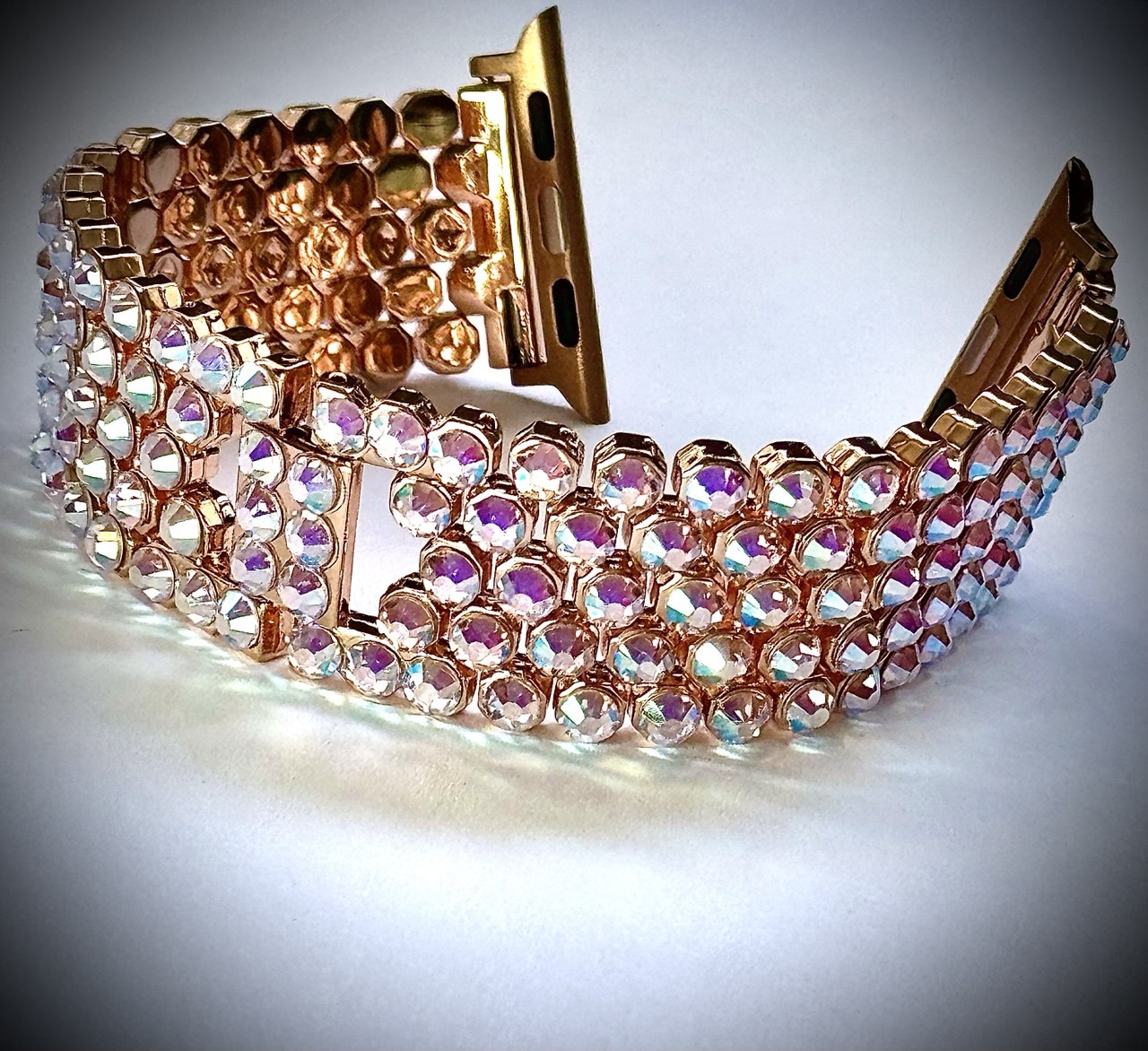 Luxury Apple Watch ⌚️ Band  With Swarovski Crystals 💎 for woman who loves to sparkle ✨