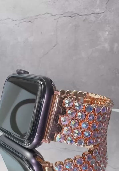 Luxury Apple Watch ⌚️ Band  With Swarovski Crystals 💎 for woman who loves to sparkle ✨